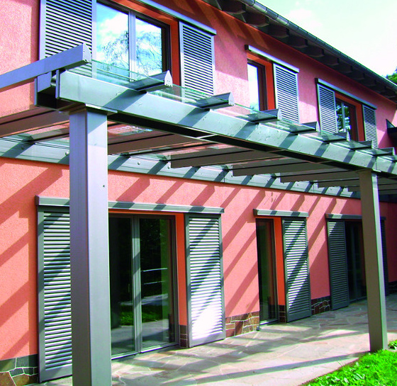 Volet roulant pour maison à ossature bois 06200 06100