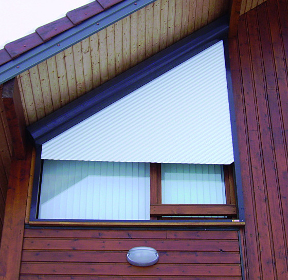 Volet roulant pour maison à ossature bois 06200 06100